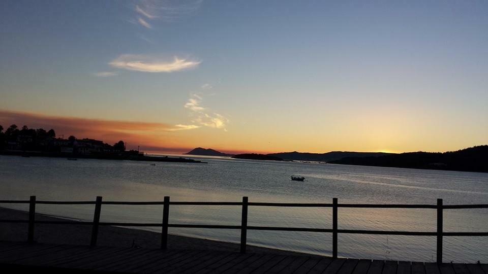 Apartamento Playa A 20 Minutos De Santiago ノイア エクステリア 写真